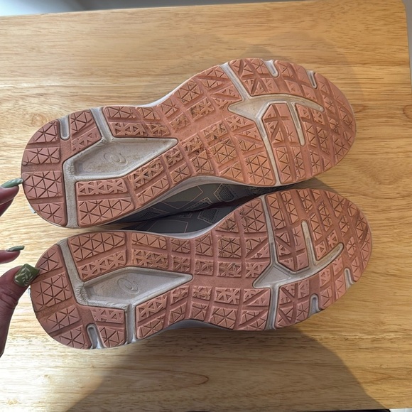 Asics Gel-Torrence Women's Running Shoes Stone Grey-Frosted Rose Size 8.5 - Picture 11 of 16